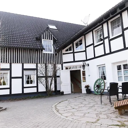 Hof Koehne - Haus Am Spielplatz - Kuh *